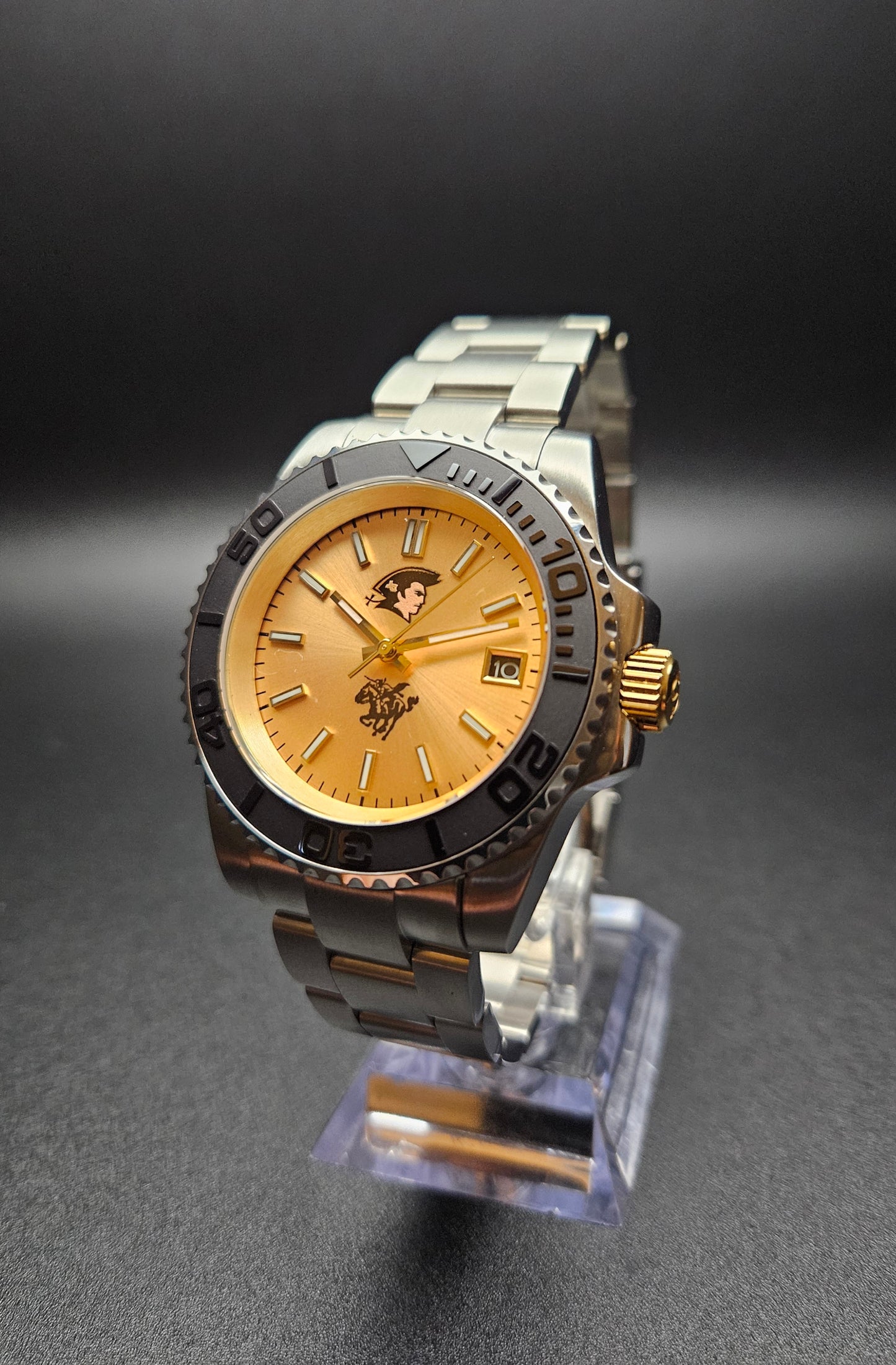 Bespoke Timepiece Creation — Luxury Crafted Around You