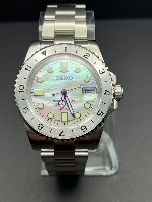 Silver Bezel Diver